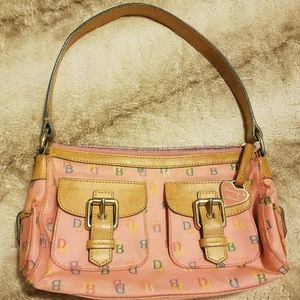 Like new, rare dooney & bourke bag